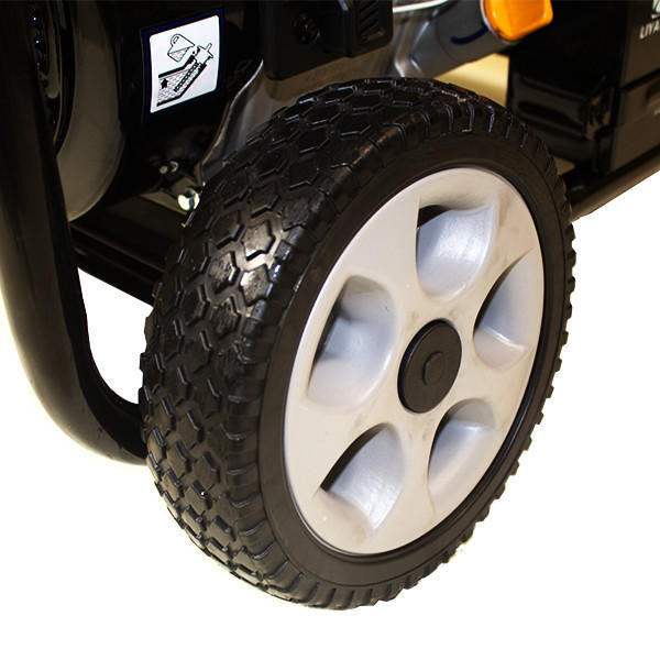 HY7000LEK-2 Petrol generator on wheels