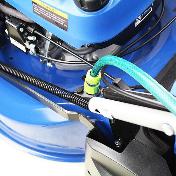After use, the underneath of the deck can be quickly and easily cleaned by connecting your garden hose and swilling the bottom of the deck with water.
