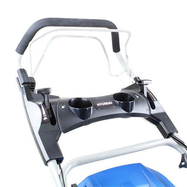 Designed with your safety in mind, the HYM530SPR includes OPC (Operator Presence Control) technology that ensures the engine will not run if you let go of the handle.