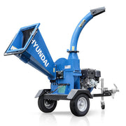 Petrol woodchipper with tow