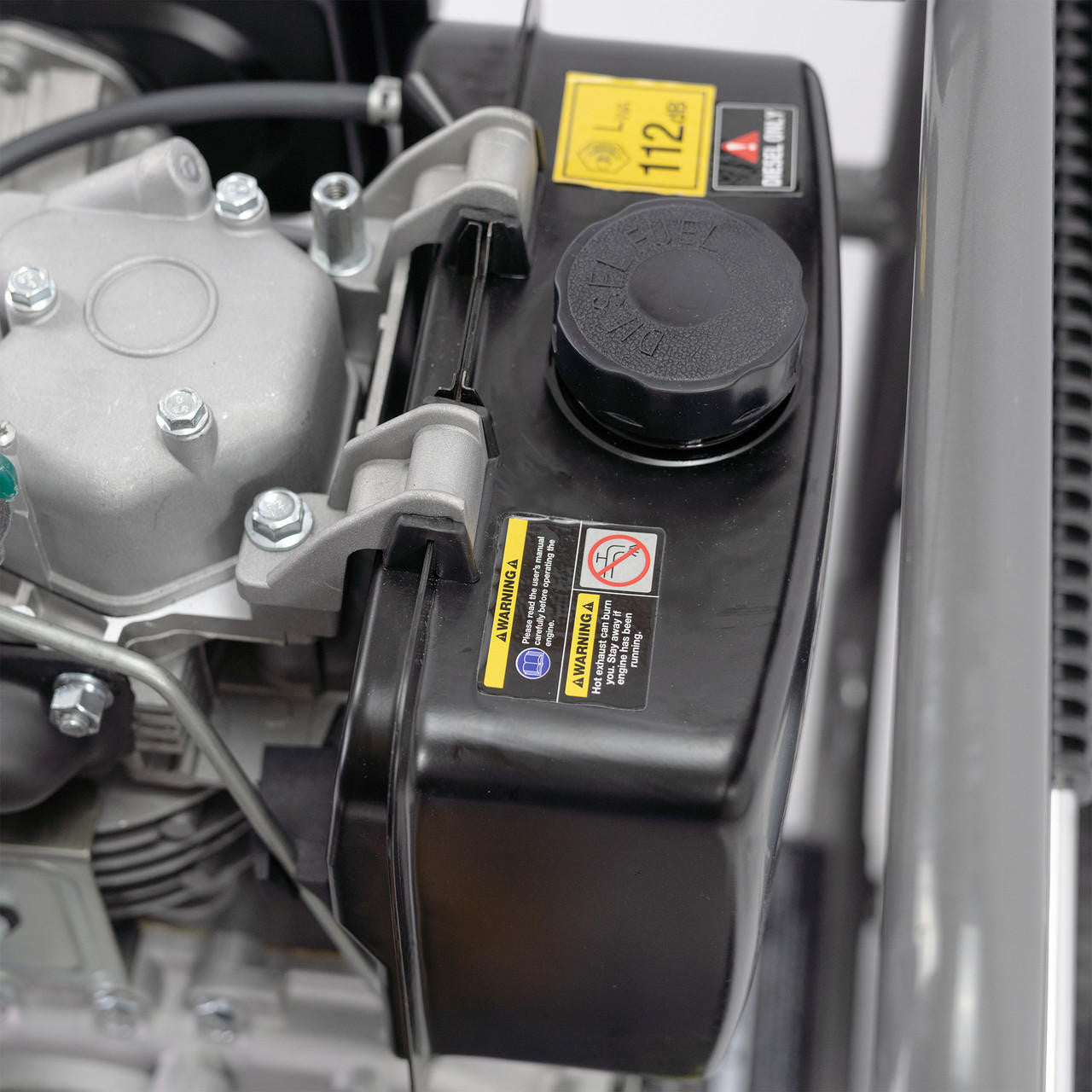 To protect the pressure washer from vibration damage, the HYW4000DE2’s engine is fitted to a vibration damper plate to reduce vibration levels.