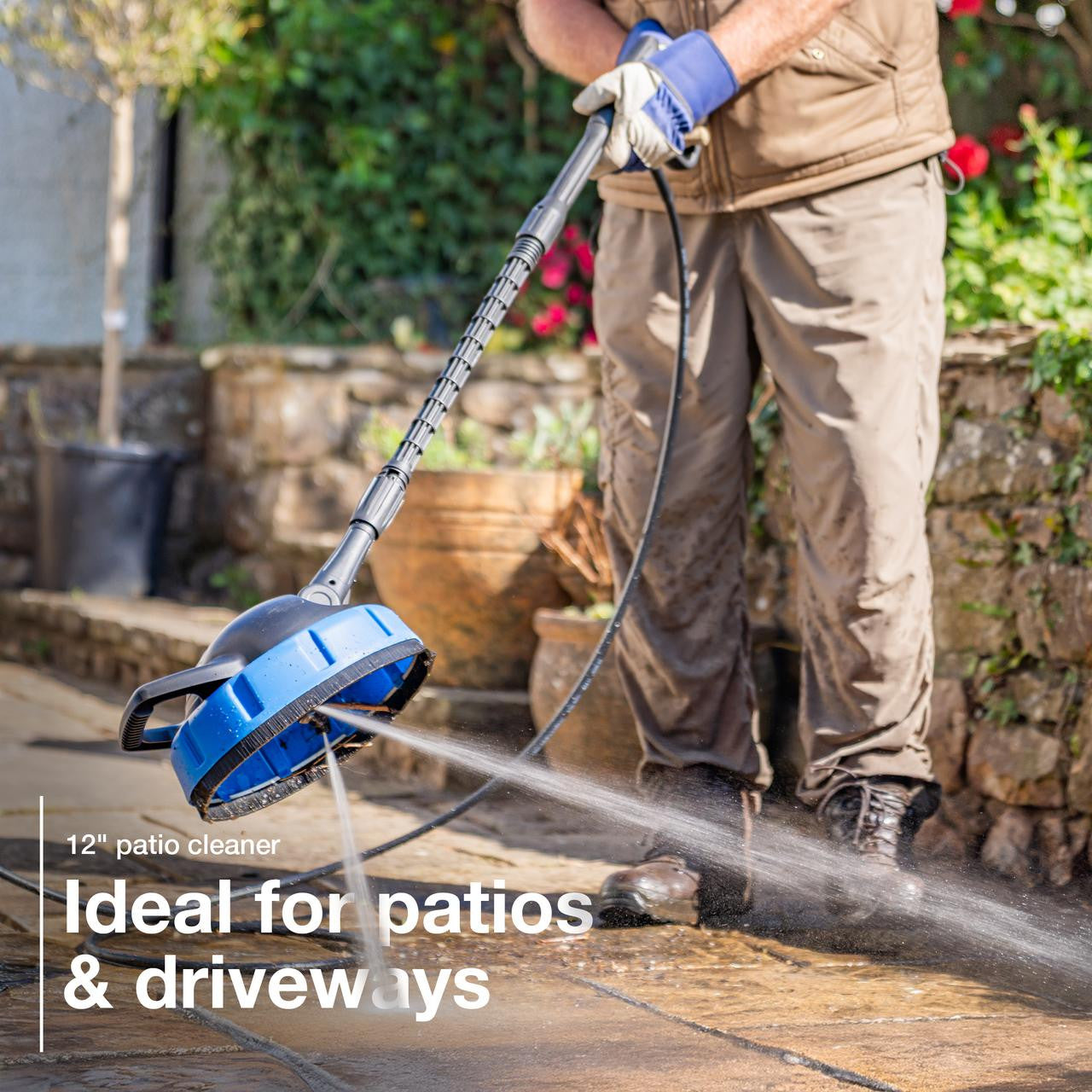 Hyundai 180Bar/ 2610psi Electric Pressure Washer, 8L/min, 2400W High-Performance Jet Wash with Hose & Attachments | HYW2400E