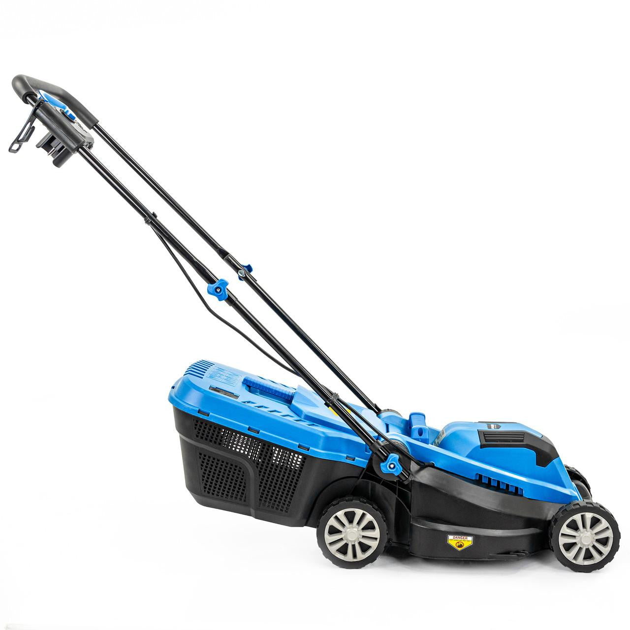 Lightweight at 7.5kg: For comfortable operation with minimal physical effort and convenient storage