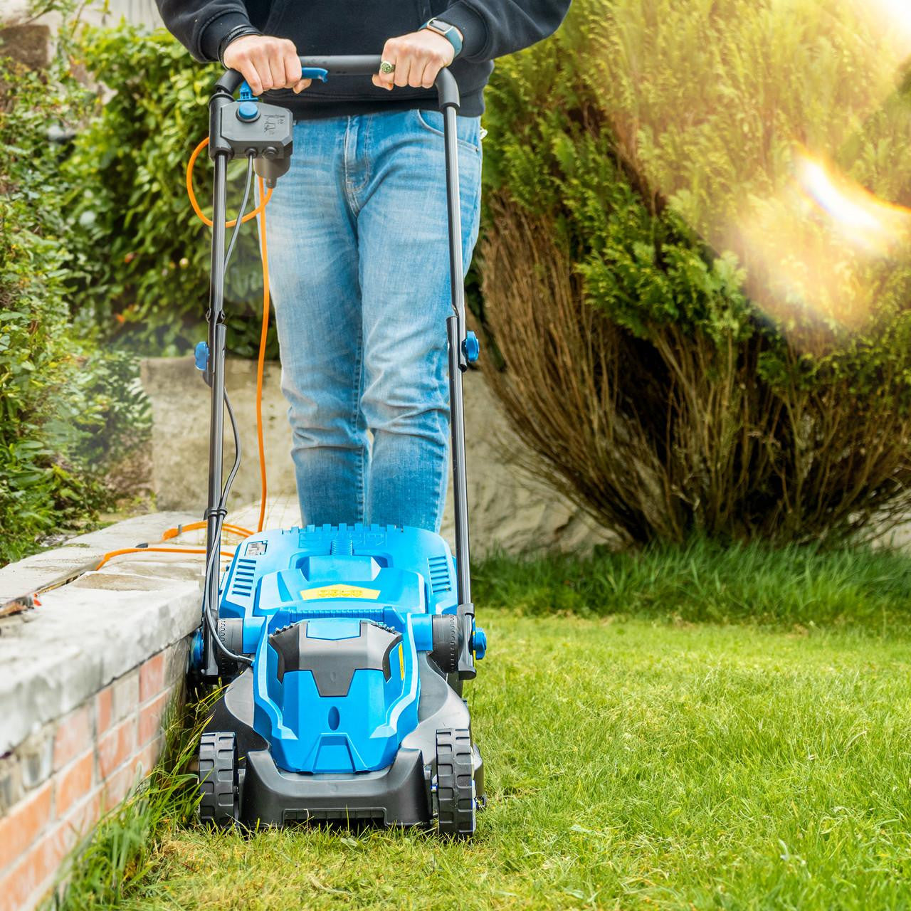 Ideal for small to medium gardens