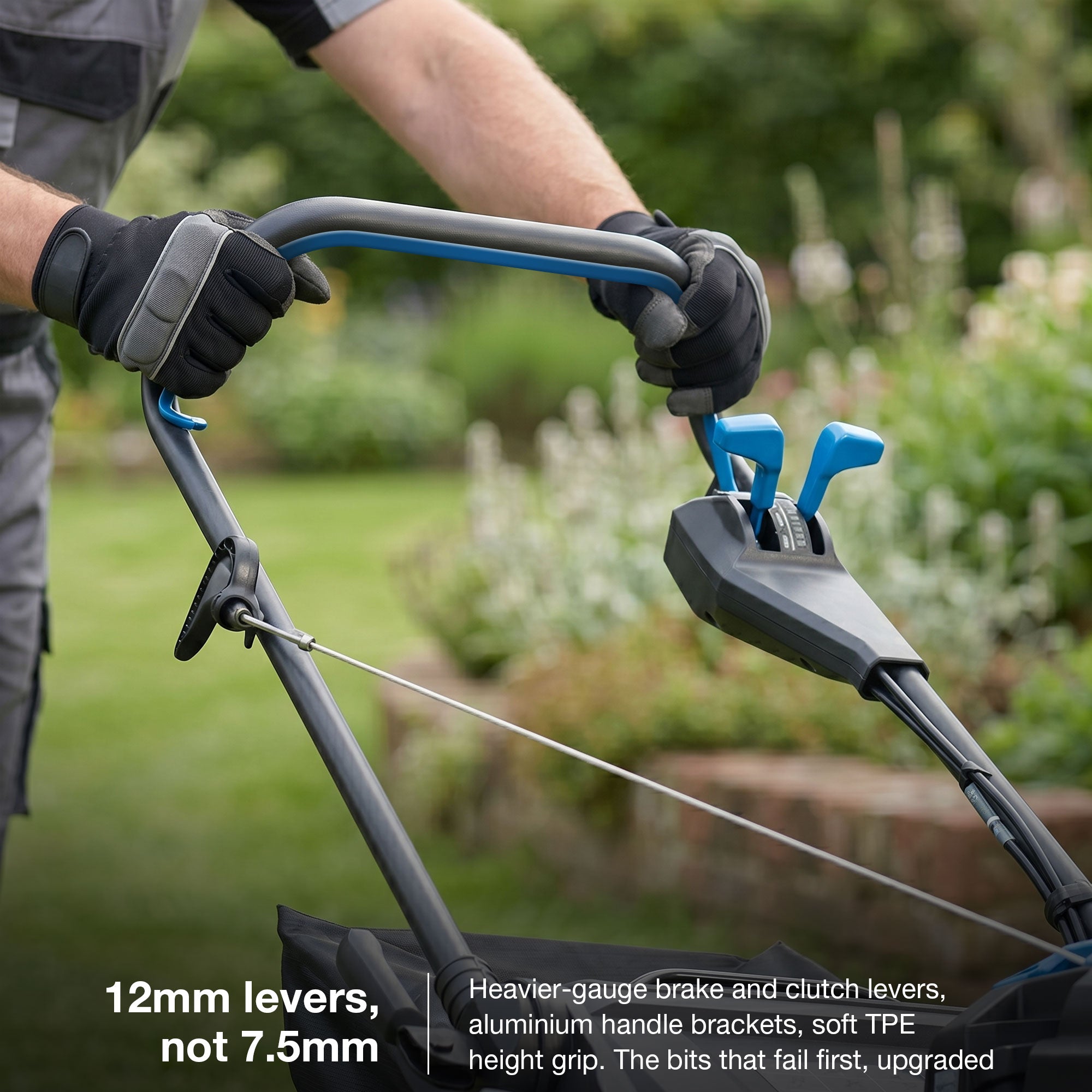 Hyundai 21" / 53cm Self-Propelled PRO Petrol Lawnmower, Pro-series Build, 196cc Engine | HYM530SPPRO