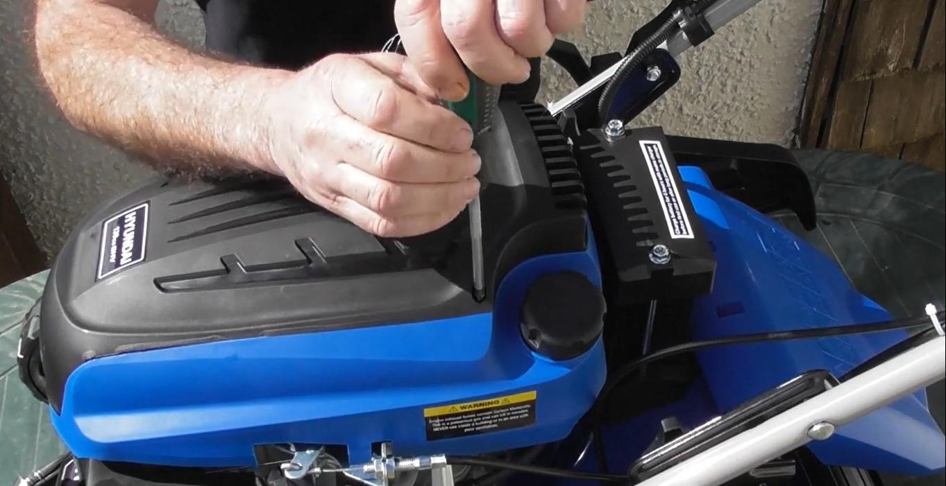 How to Change the Recoil Start on Your Hyundai Petrol Lawn Mower